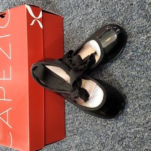 Capezio Bow Tie Tap Shoes